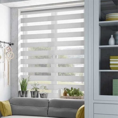 Màn Cầu Vồng Cửa Sổ Phòng Khách Đẹp Hiện Đại