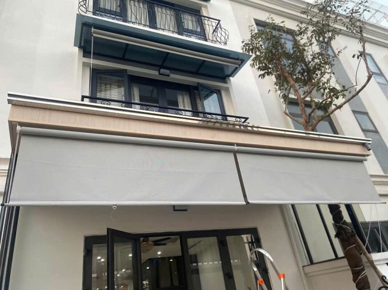 Rèm Cuốn Ngoài Trời Chống Nắng Mưa [Giá Rẻ]